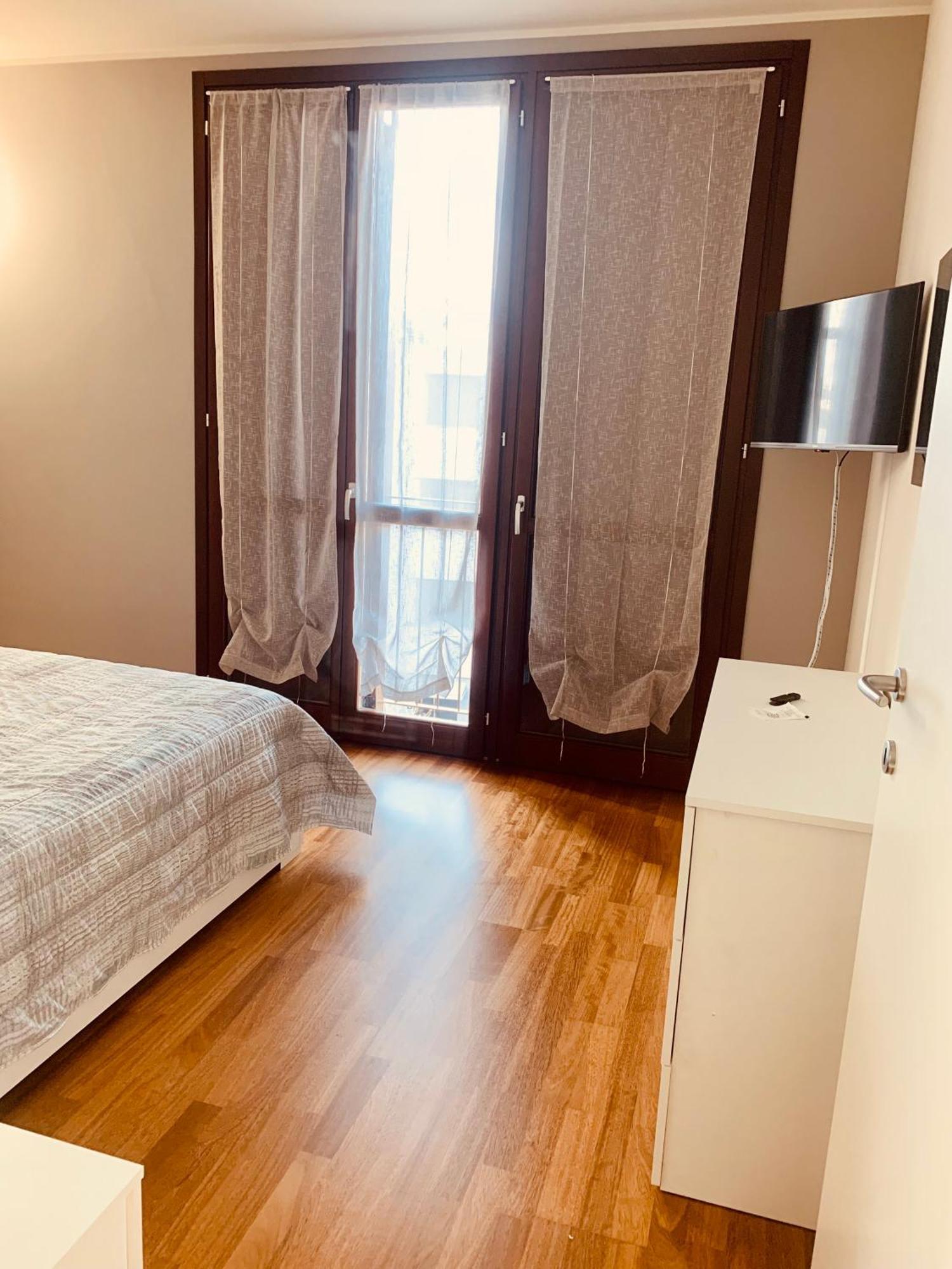 Apartamento Deny & Carol'S House Somma Lombardo Exterior foto
